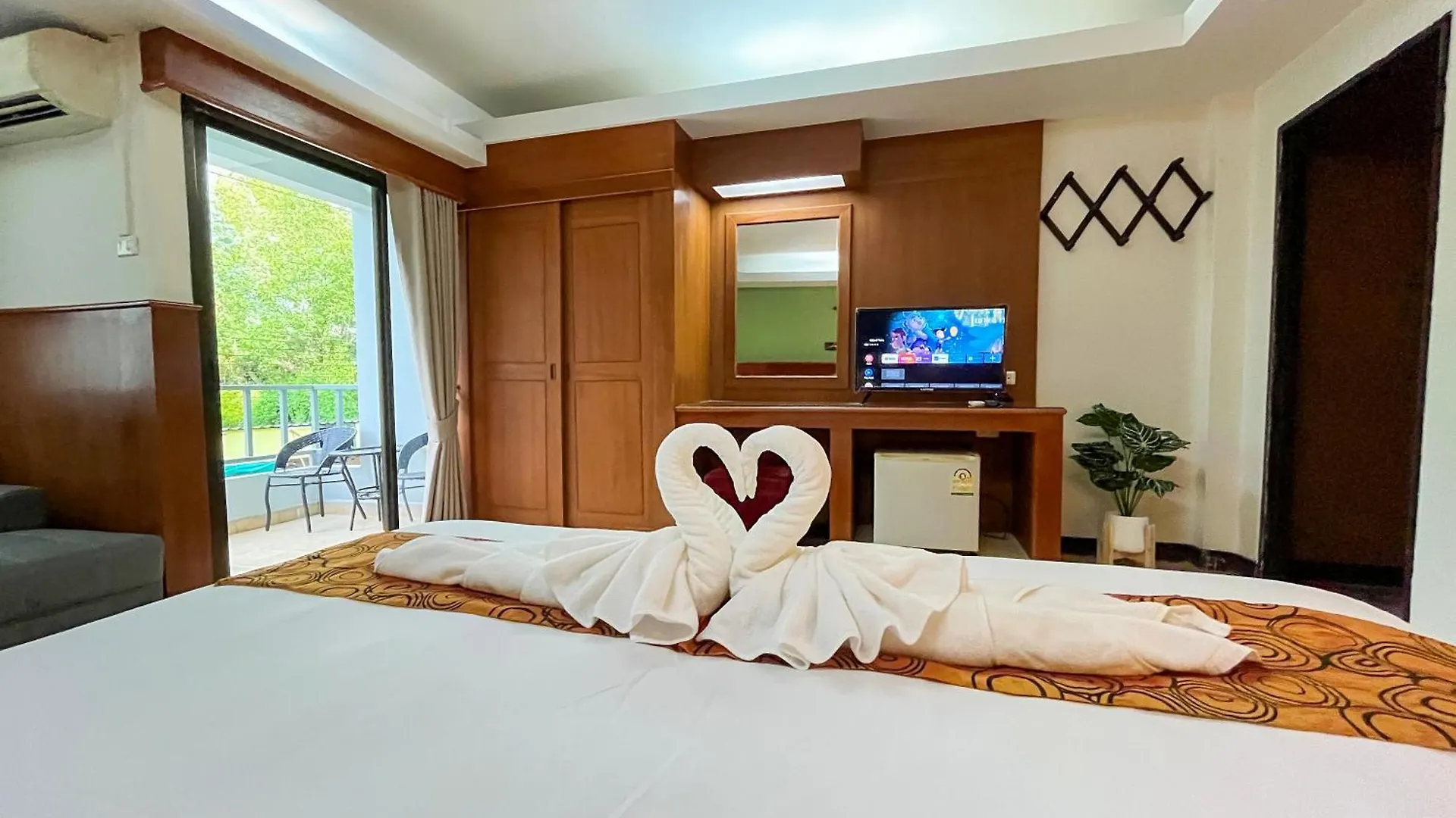 The Atnal Lanta Budget And Eco Friendly Hotel In Ko Lanta 0*,