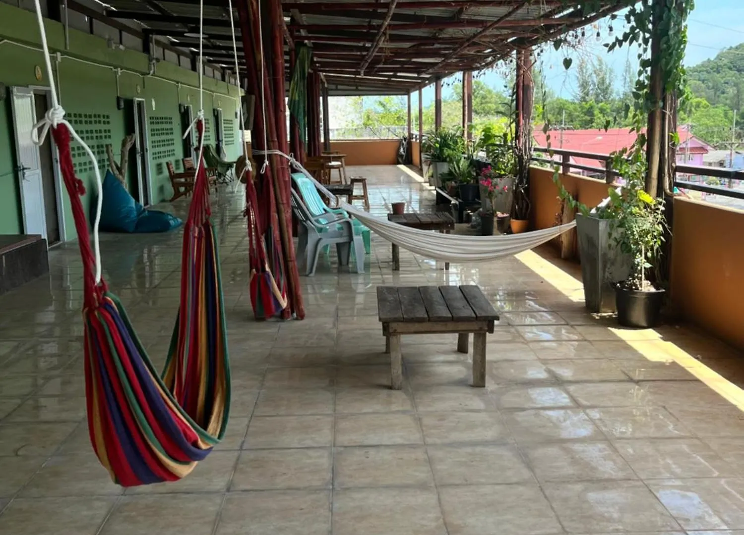 The Atnal Lanta Budget And Eco Friendly Hotel In Ko Lanta Thaïlande
