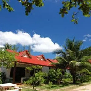 Lanta Bee Garden Sha Extra Konukevi