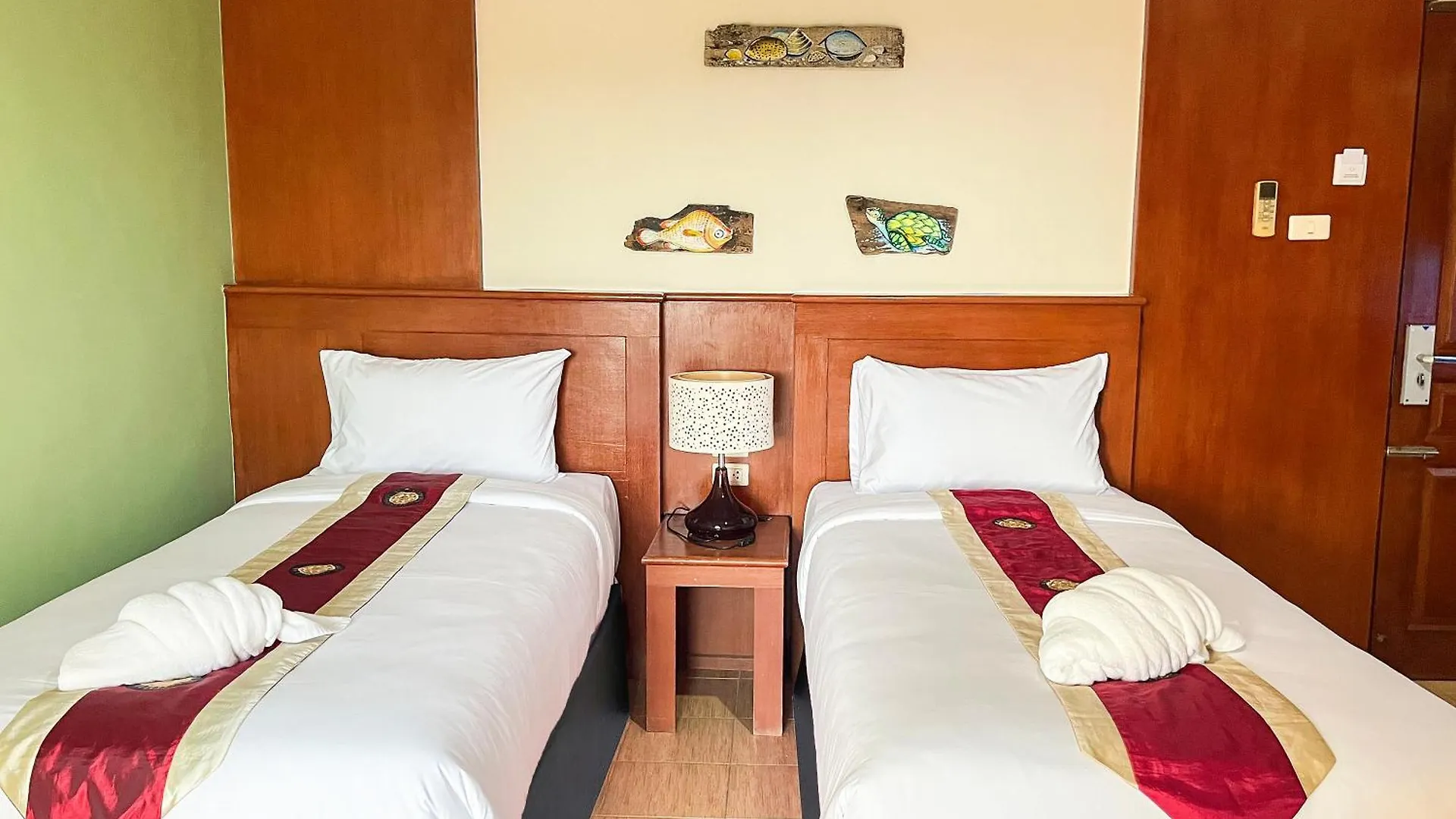 Apart Otel The Atnal Lanta Budget And Eco Friendly Hotel In Ko Lanta Tayland