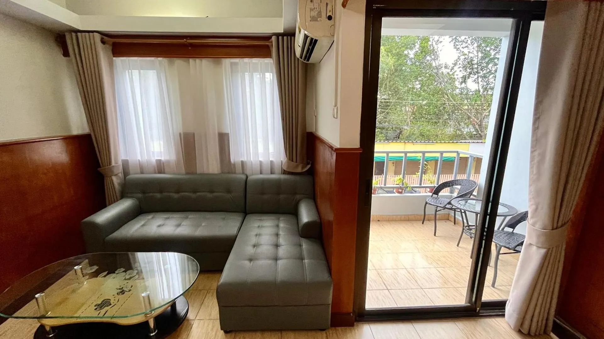 Apart Otel The Atnal Lanta Budget And Eco Friendly Hotel In Ko Lanta